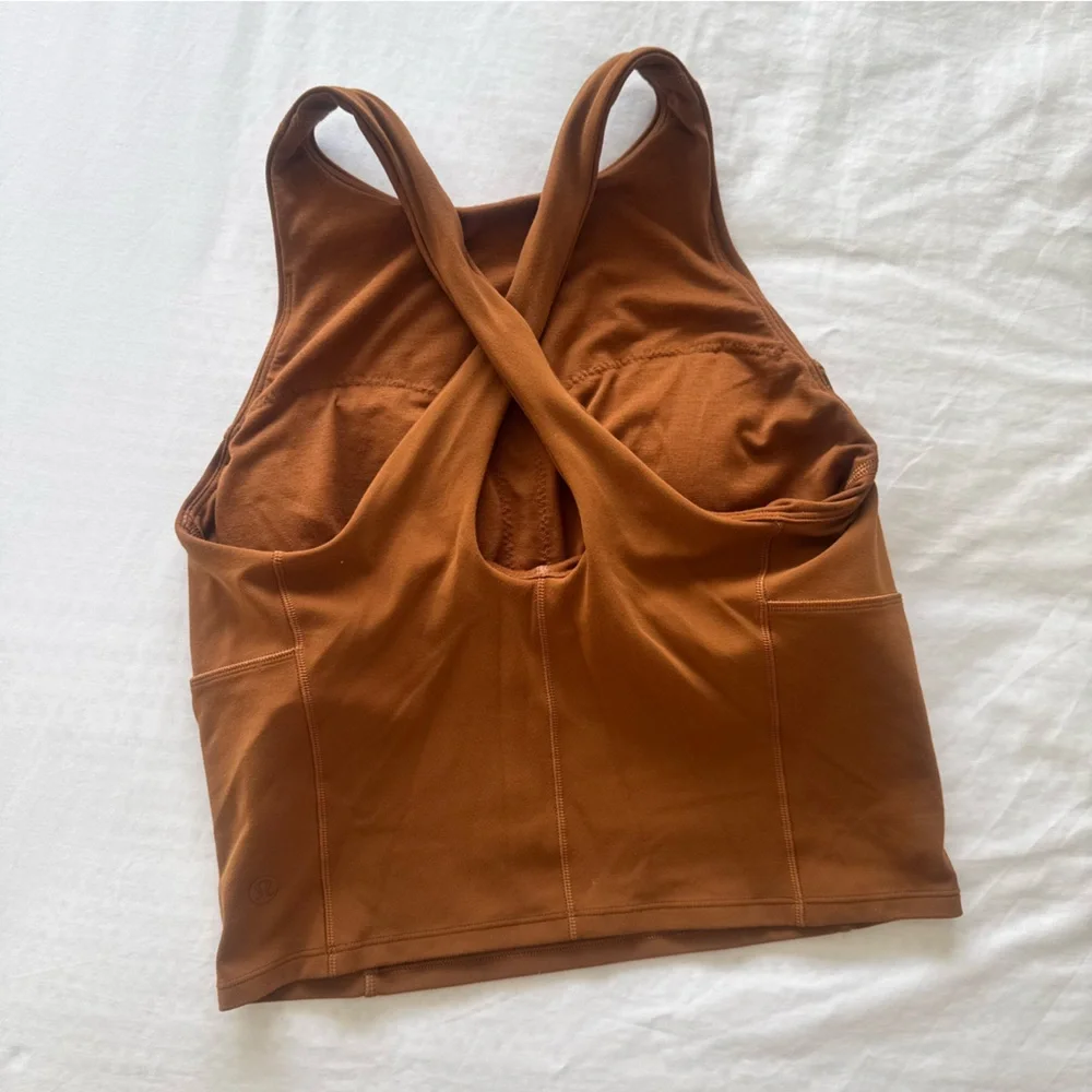 lululemon active top - Picture 2 of 2